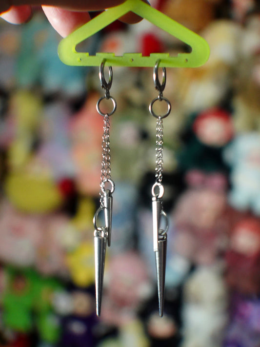 dangly duo spike